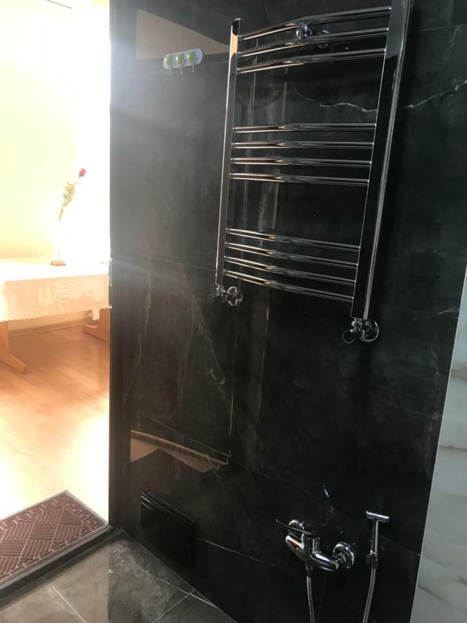 Beaming_House Hotel เชกี ภายนอก รูปภาพ